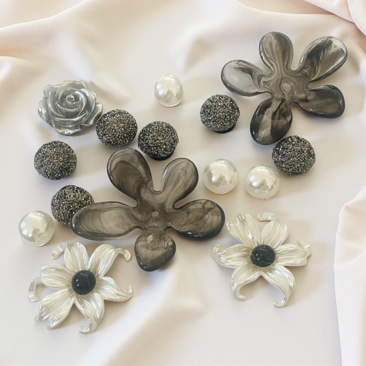 Pearl Bloom Flower Charm Set