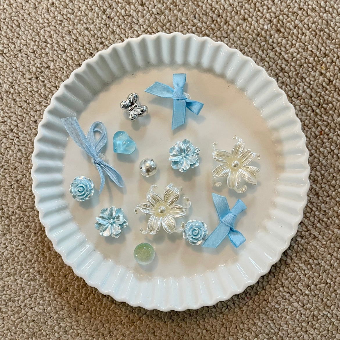 Blue Bow & Blossom Clog Charm Set