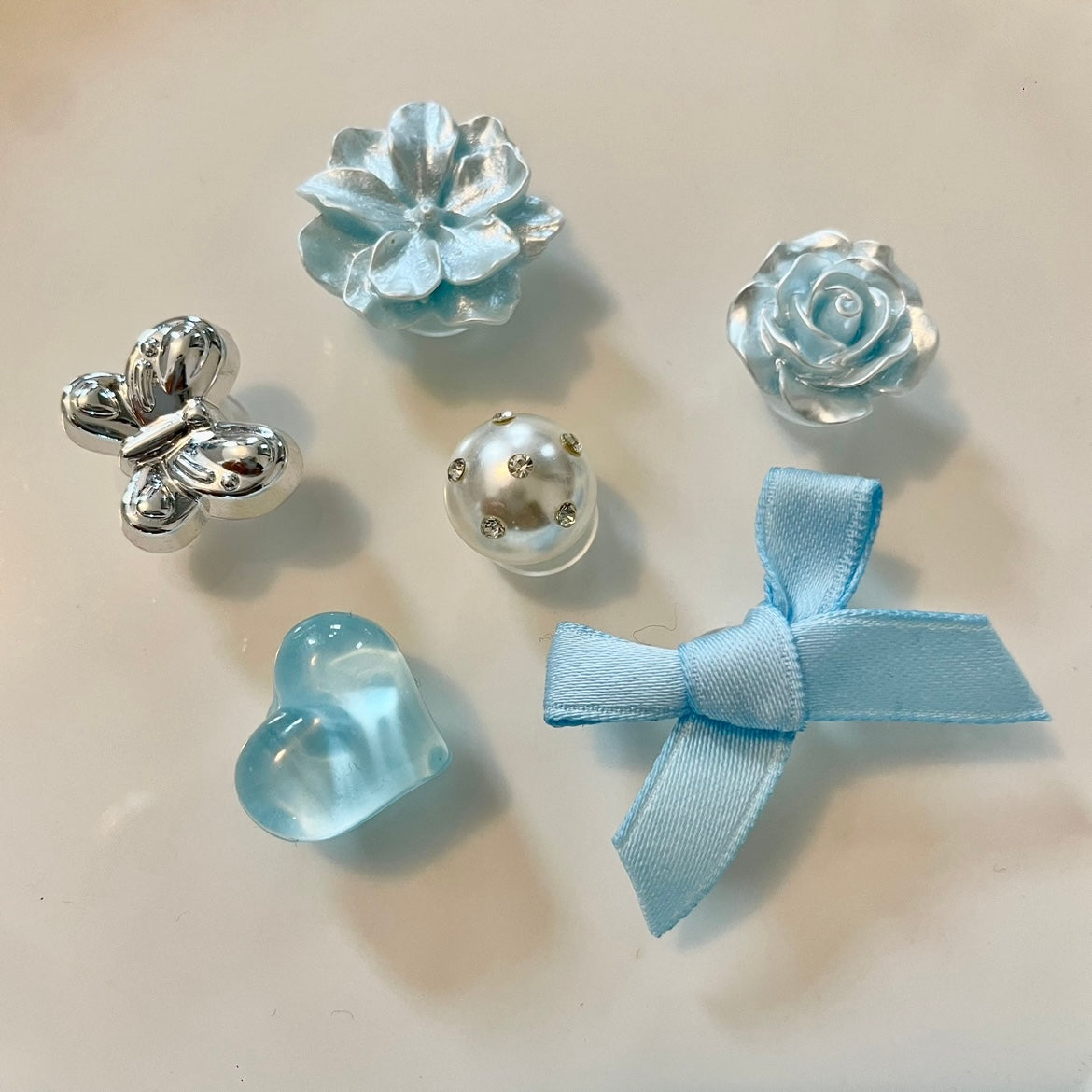 Blue Bow & Blossom Clog Charm Set