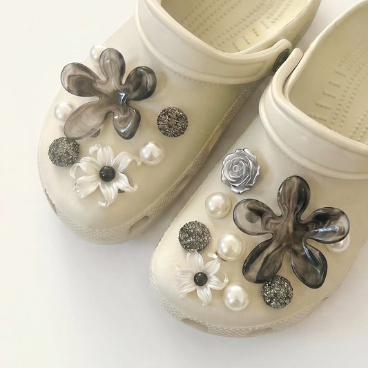 Pearl Bloom Flower Charm Set
