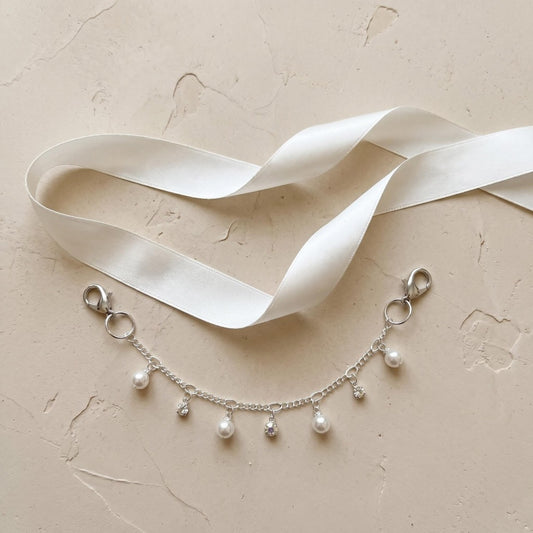 Pearl Ribbon Trainer Styling Kit